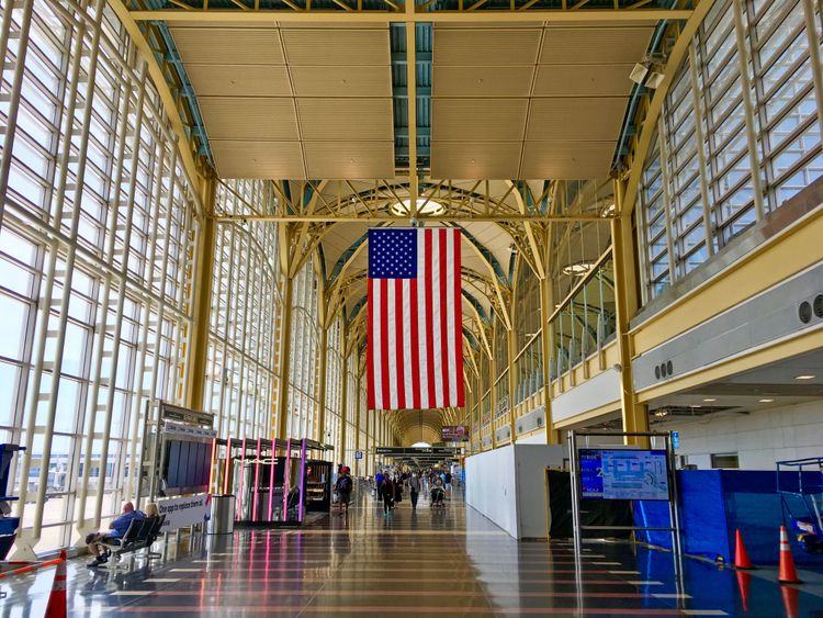 DCA airport by sandler482 from Pixabay